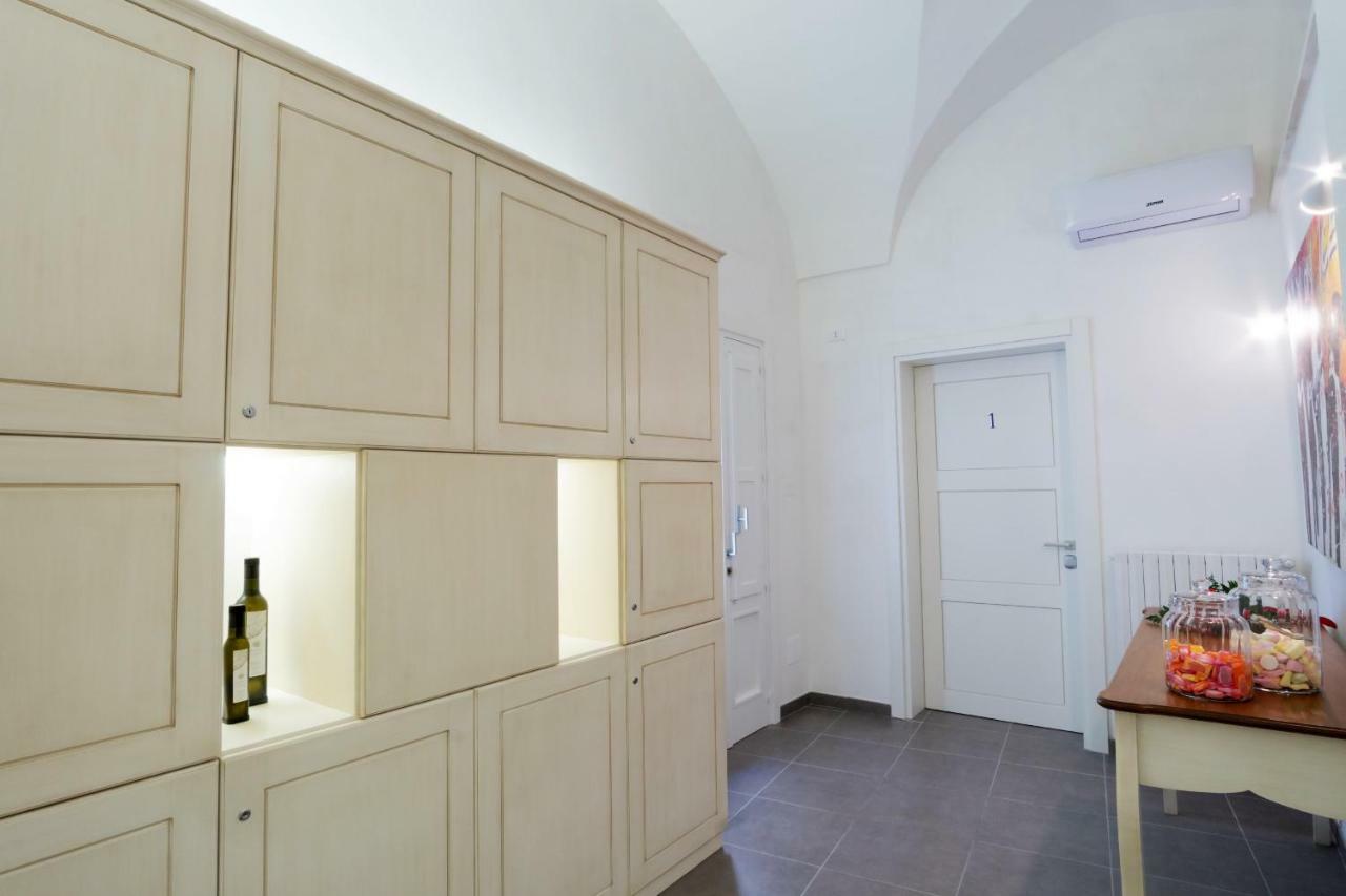 Le Stanze Del Duomo Acomodação com café da manhã Lecce Exterior foto